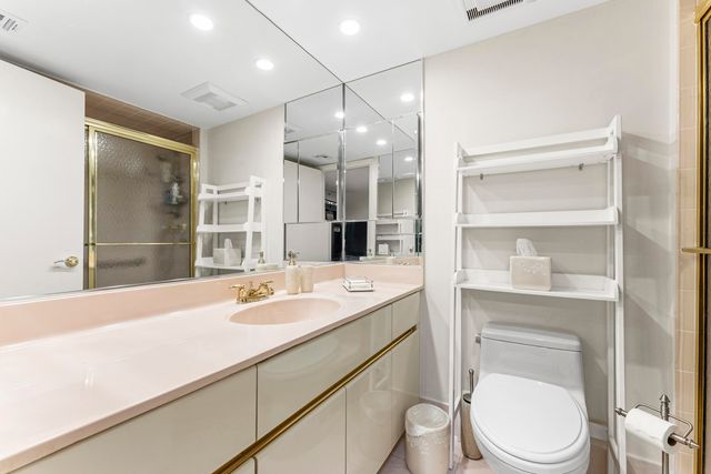 1167 Hillsboro Mile 709, Hillsboro Beach, FL 33062