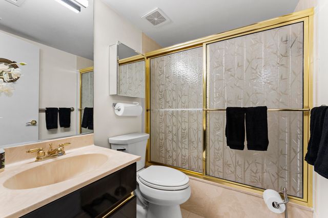 1167 Hillsboro Mile 709, Hillsboro Beach, FL 33062