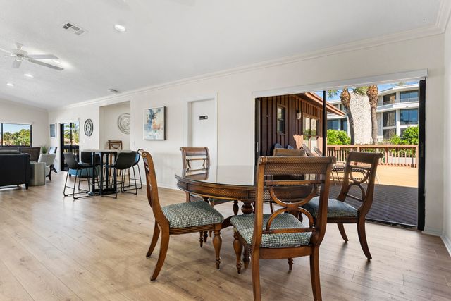 1167 Hillsboro Mile 709, Hillsboro Beach, FL 33062