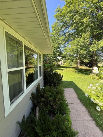 2612 67th Avenue, Eau Claire, WI 54703