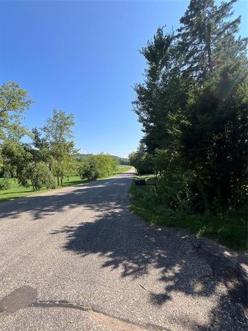 2612 67th Avenue, Eau Claire, WI 54703