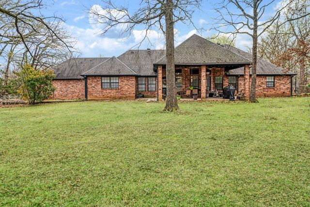 4315 Lakeshore Drive, Reno, TX 75462