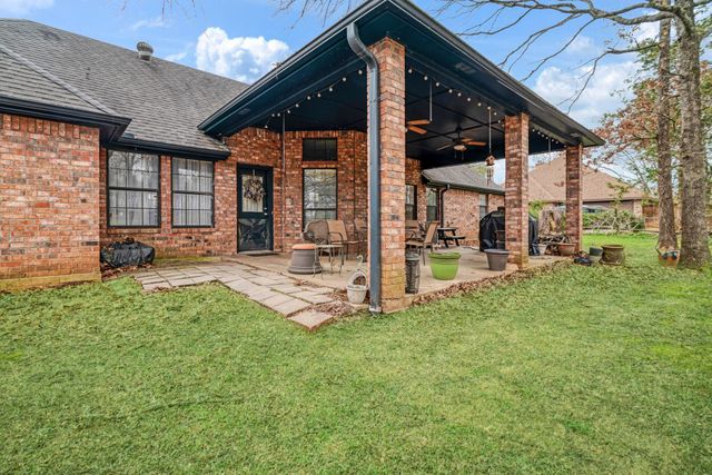 4315 Lakeshore Drive, Reno, TX 75462