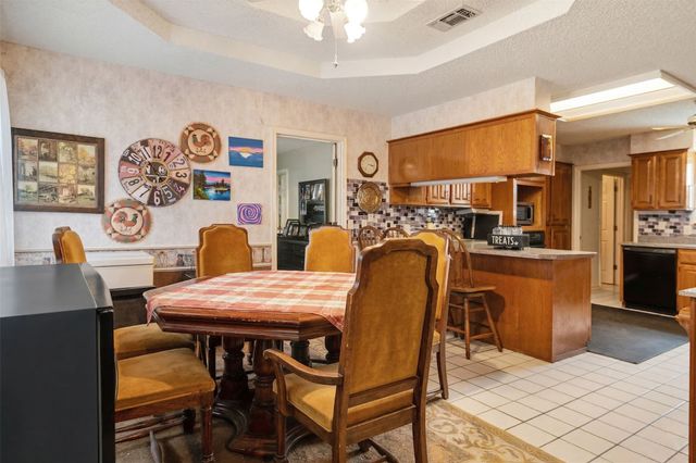 4315 Lakeshore Drive, Reno, TX 75462