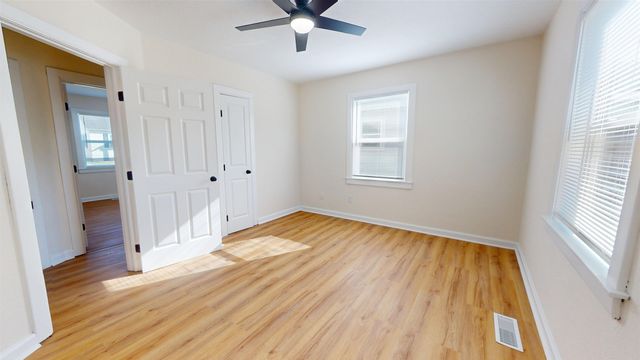 1052 Harrison Street, Milton, WV 25541