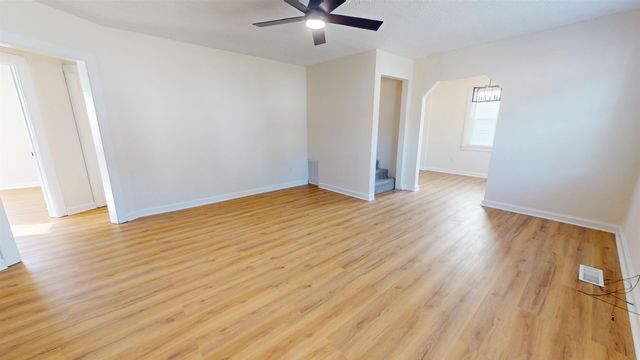 1052 Harrison Street, Milton, WV 25541