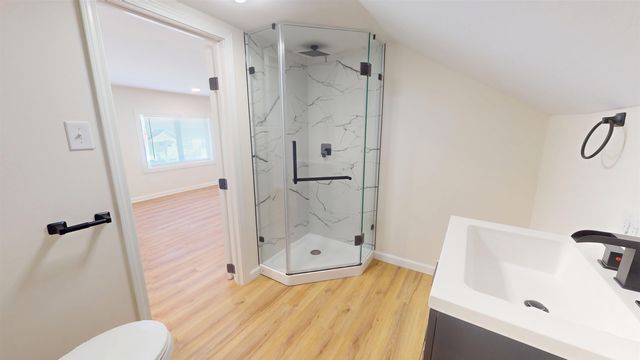 1052 Harrison Street, Milton, WV 25541