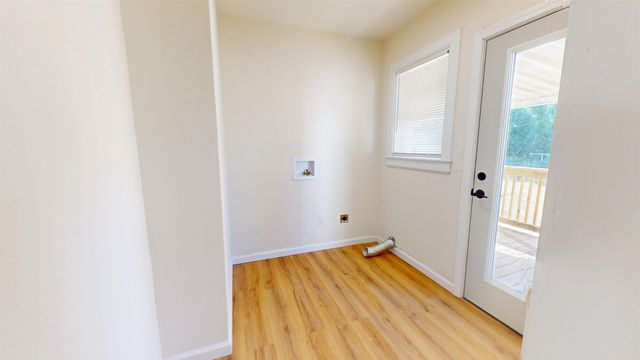 1052 Harrison Street, Milton, WV 25541