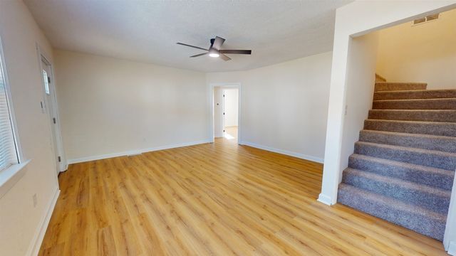 1052 Harrison Street, Milton, WV 25541