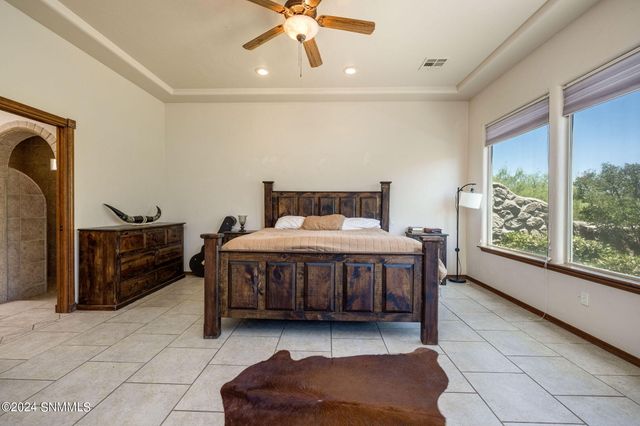 1536 fairway village Drive, Las Cruces, NM 88007
