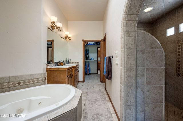 1536 fairway village Drive, Las Cruces, NM 88007