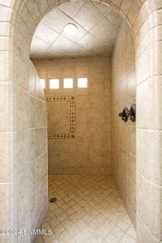 1536 fairway village Drive, Las Cruces, NM 88007