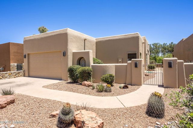 1536 fairway village Drive, Las Cruces, NM 88007