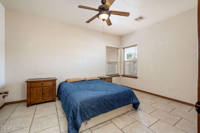 1536 fairway village Drive, Las Cruces, NM 88007