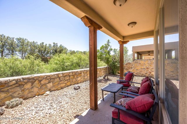1536 fairway village Drive, Las Cruces, NM 88007