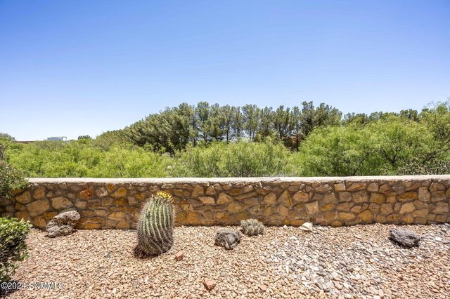 1536 fairway village Drive, Las Cruces, NM 88007