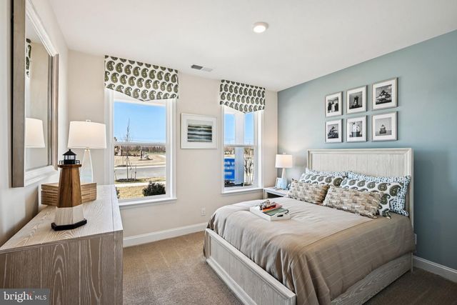 110 TOPAZ ST, Milton, DE 19968