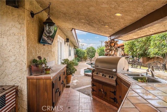 5494 Electric Avenue, San Bernardino, CA 92407