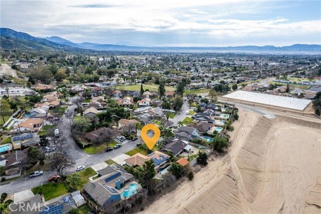 5494 Electric Avenue, San Bernardino, CA 92407