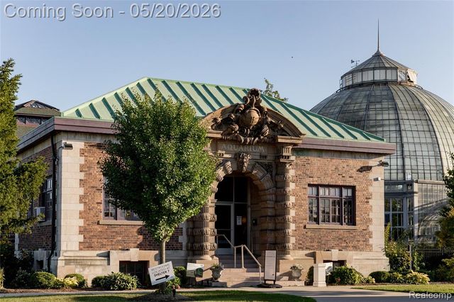 1508 Montclair Street, Detroit, MI 48214