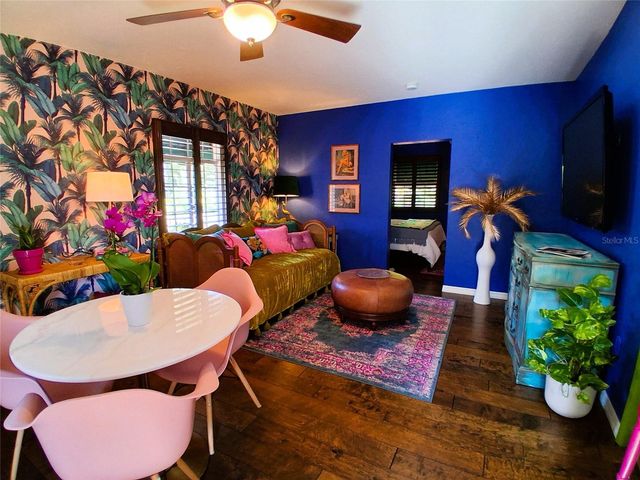 451 WOODLAND DRIVE, Sarasota, FL 34234