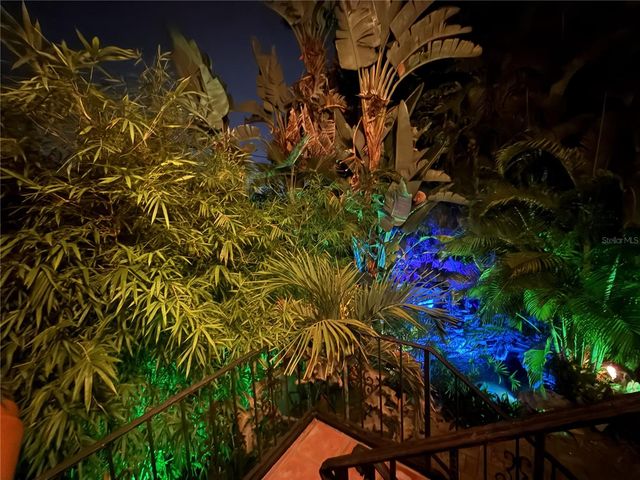 451 WOODLAND DRIVE, Sarasota, FL 34234