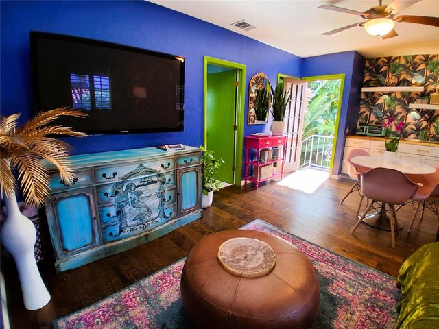 451 WOODLAND DRIVE, Sarasota, FL 34234