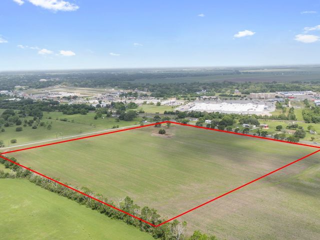 0 Cr 208, Tract 1 Drive, Bay City, TX 77414