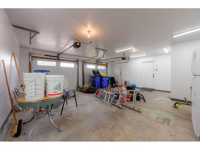 909 Willshire Dr, Fort Collins, CO 80521