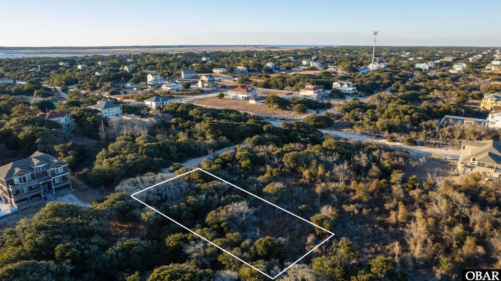 Image 4 of property listing at 2131 Sandpiper Road Lot #124, Corolla, NC 27927