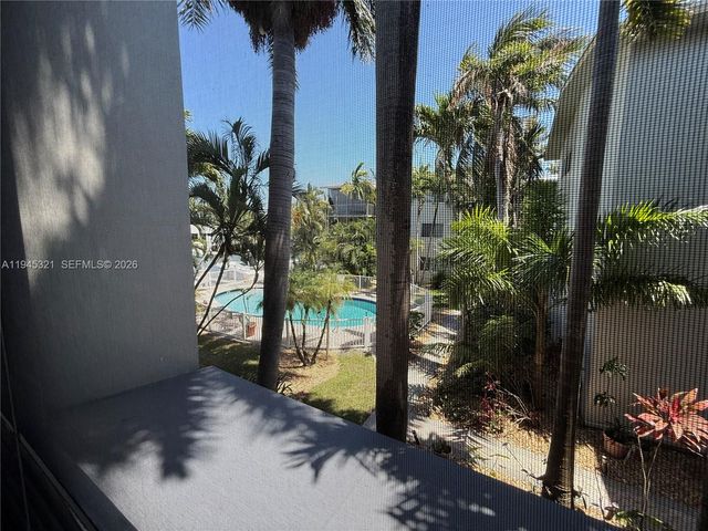 1535 SE 15th St 202, Fort Lauderdale, FL 33316