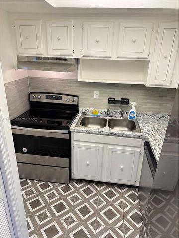 1535 SE 15th St 202, Fort Lauderdale, FL 33316