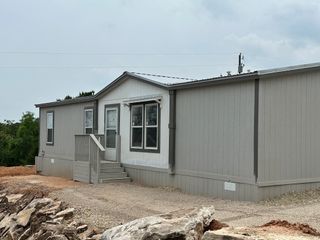 915 Arkansas River Drive, Granbury, TX 76048