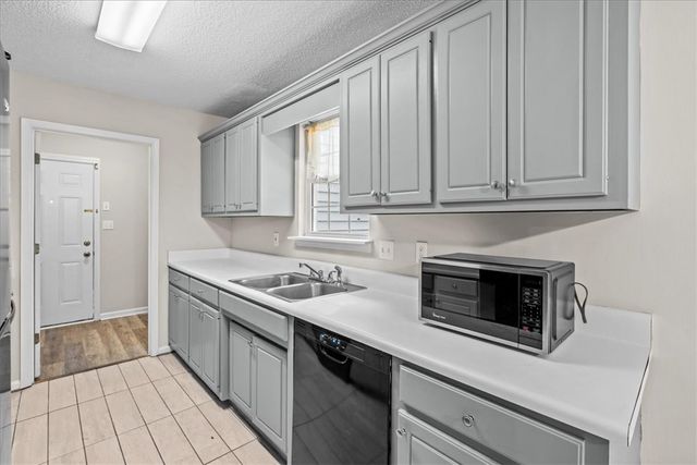 544 Holly Run Court, Spartanburg, SC 29303