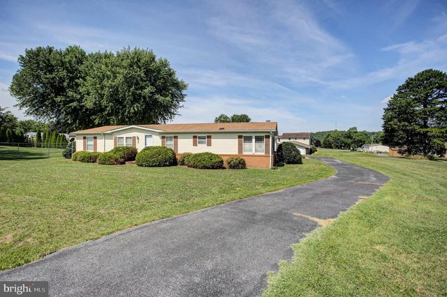 5 CREEK STONE DRIVE, Mont Alto, PA 17237