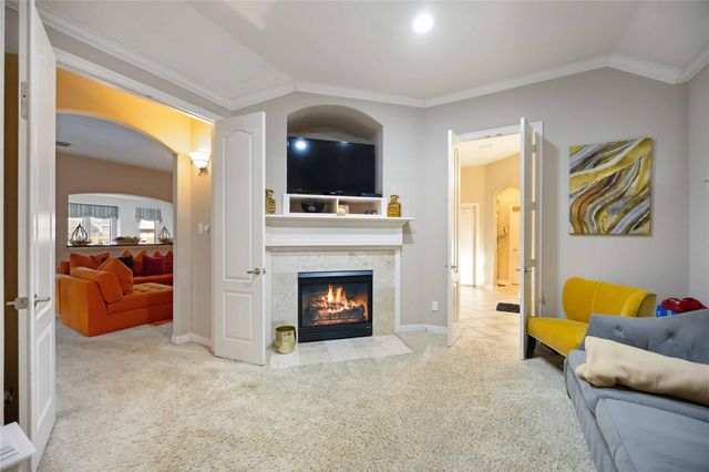 7602 Crystal Isle Lane, Humble, TX 77396