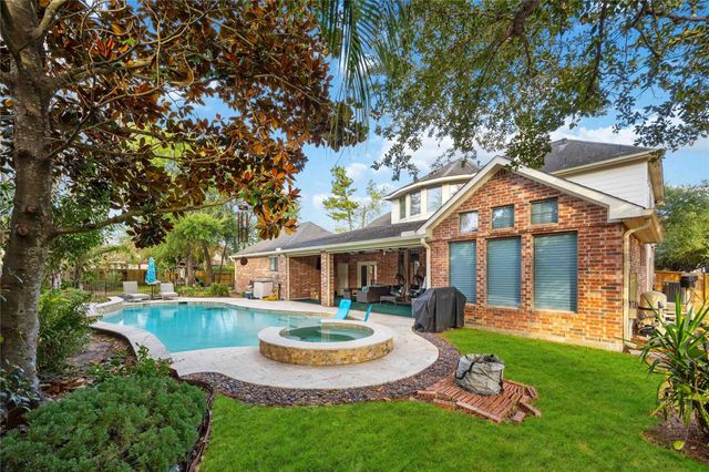 7602 Crystal Isle Lane, Humble, TX 77396