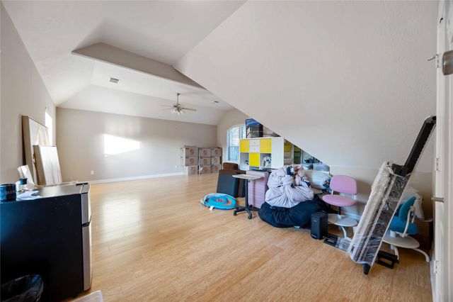 7602 Crystal Isle Lane, Humble, TX 77396