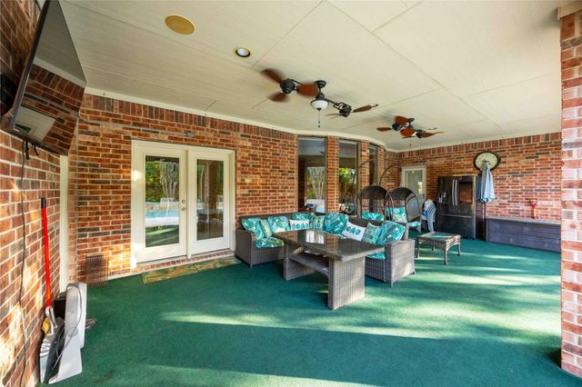 7602 Crystal Isle Lane, Humble, TX 77396