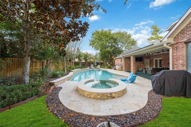 7602 Crystal Isle Lane, Humble, TX 77396