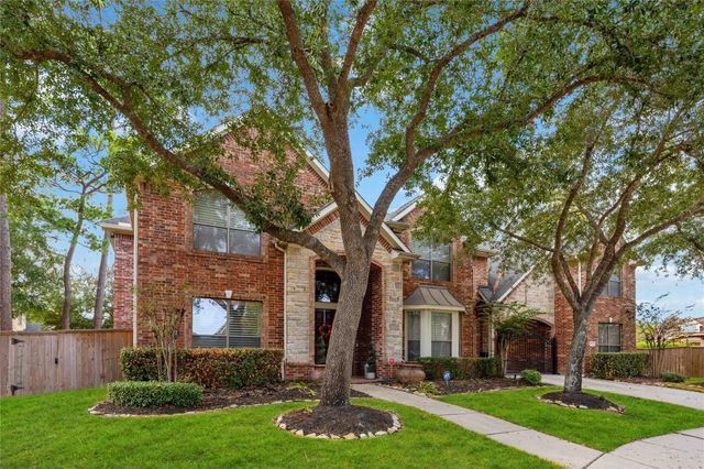 7602 Crystal Isle Lane, Humble, TX 77396