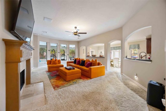 7602 Crystal Isle Lane, Humble, TX 77396