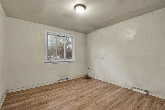 9302 S Rhodes Avenue, Chicago, IL 60619