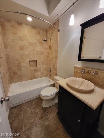 9318 Spellman Court, Las Vegas, NV 89123