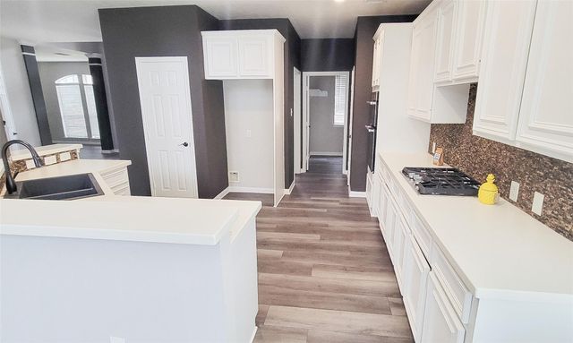 2905 Autumn Creek Drive, Friendswood, TX 77546