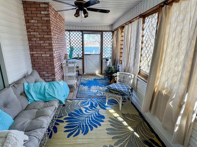 408 S Shore Dr, Horseshoe Bend, AR 72512