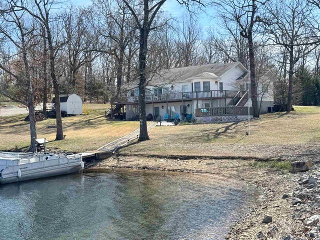 408 S Shore Dr, Horseshoe Bend, AR 72512