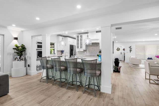 3203 NE 6th, Boca Raton, FL 33431