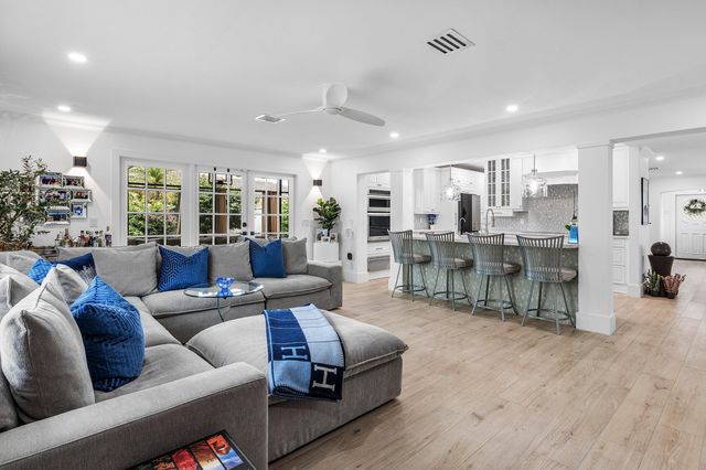 3203 NE 6th, Boca Raton, FL 33431
