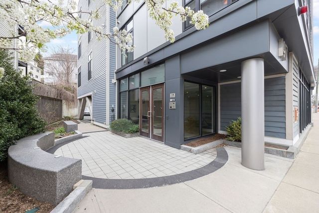 197 Washington St 307, Somerville, MA 02143